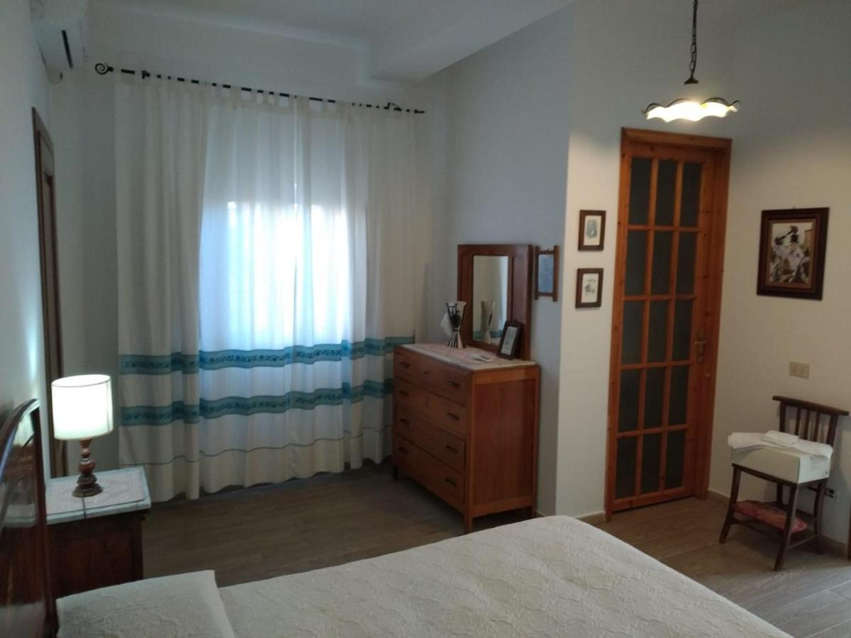 Casa Figus Via Azuni 5 Narbolia Daire Dış mekan fotoğraf